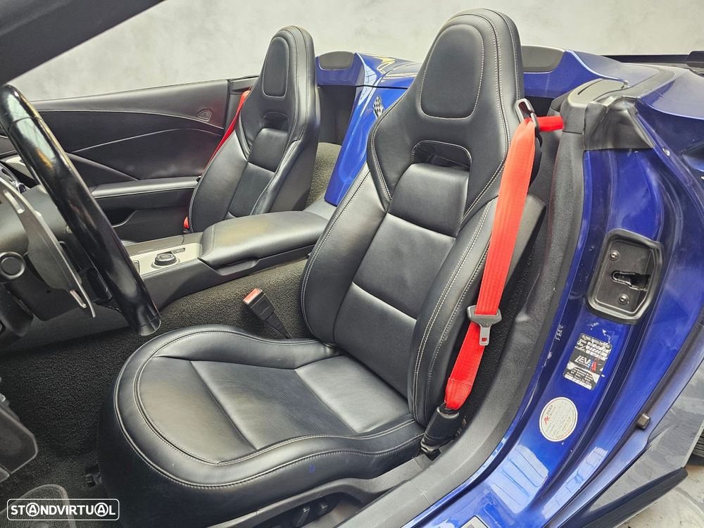 Chevrolet Corvette Stingray 3LT 6.2 V8 Auto - 19