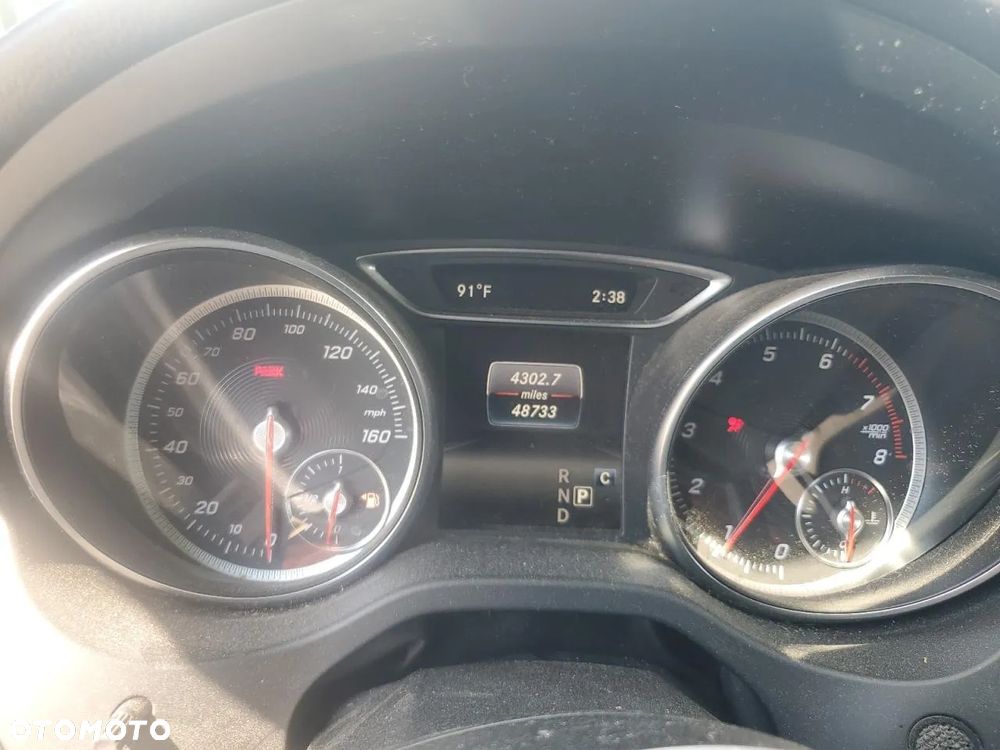 Mercedes-Benz CLA 250 4-Matic - 11