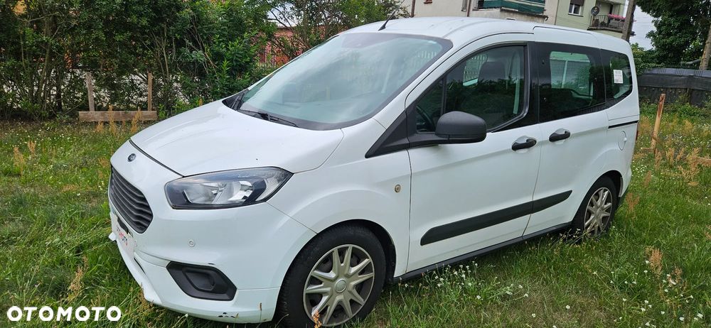 Ford Courier - 2