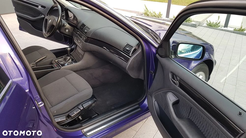 BMW Seria 3 - 18