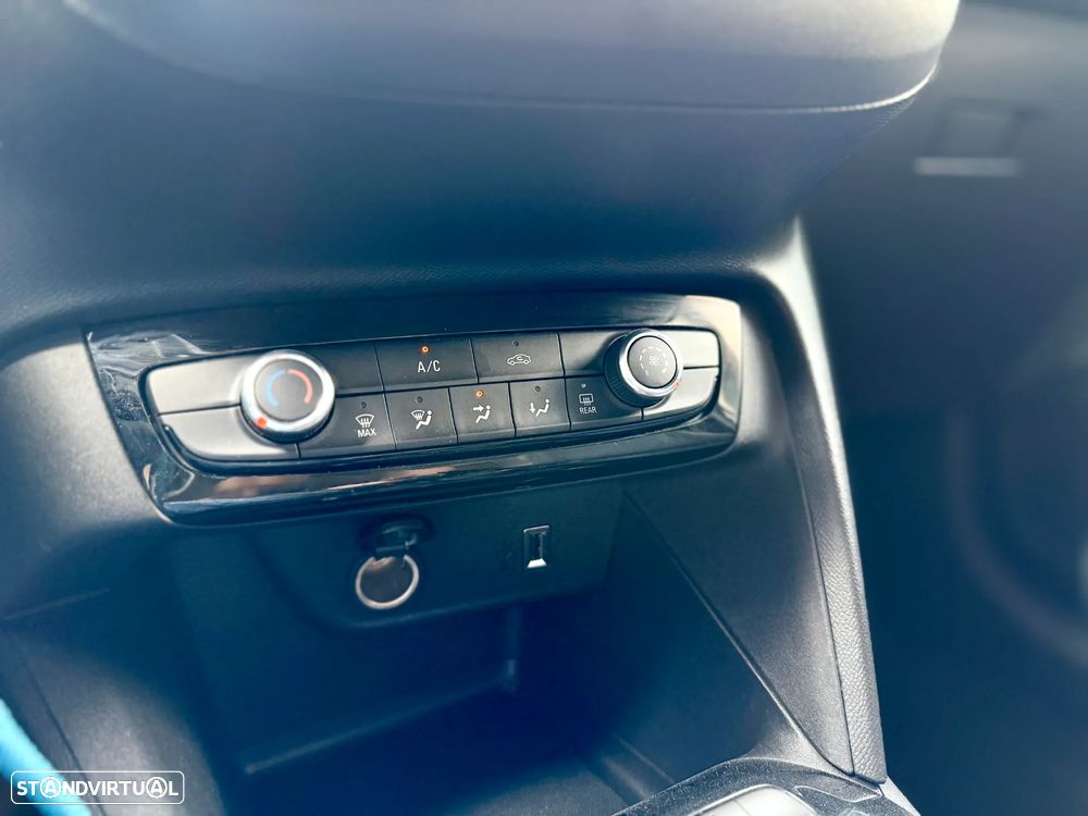 Opel Corsa 1.5 D Elegance - 25