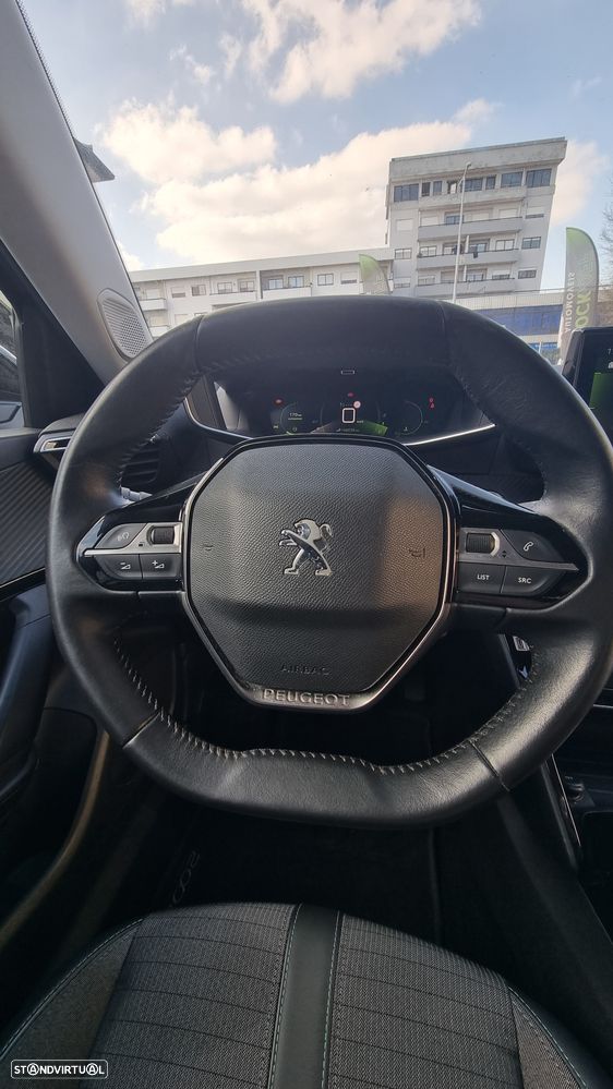 Peugeot 2008 BlueHDi 110 Allure - 14