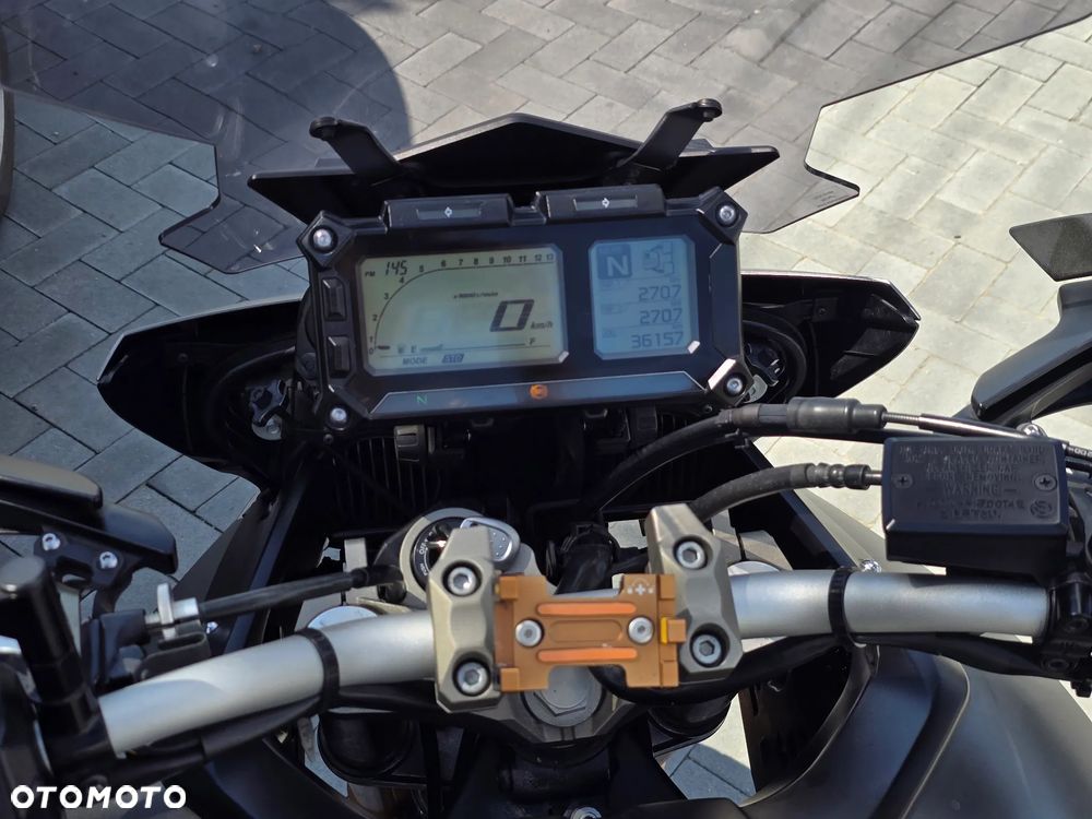 Yamaha MT - 8
