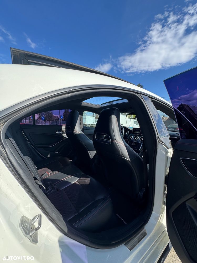 Mercedes-Benz CLA 220 - 14