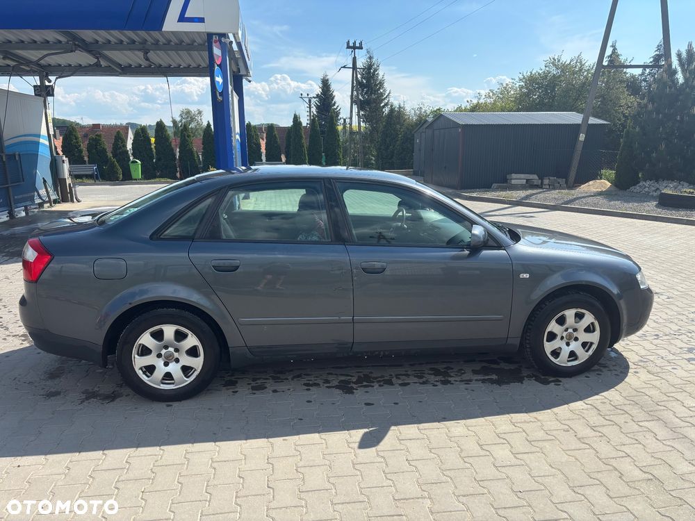 Audi A4 Limousine 2 - 3