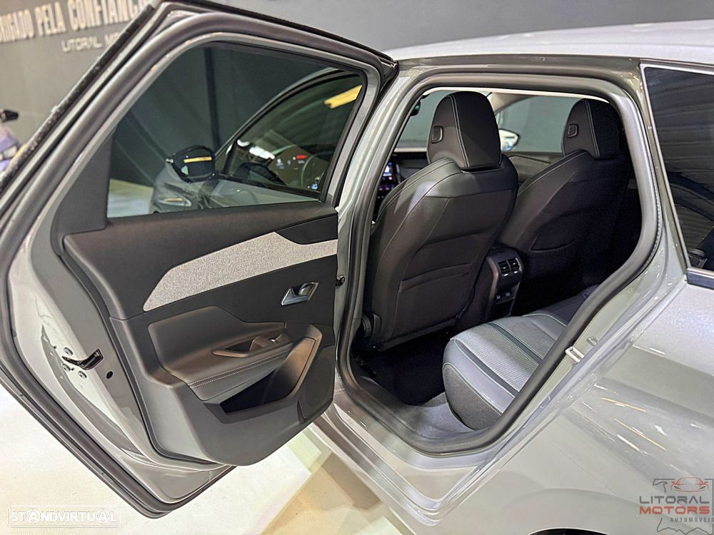 Peugeot 308 SW 1.2 PureTech Allure - 13