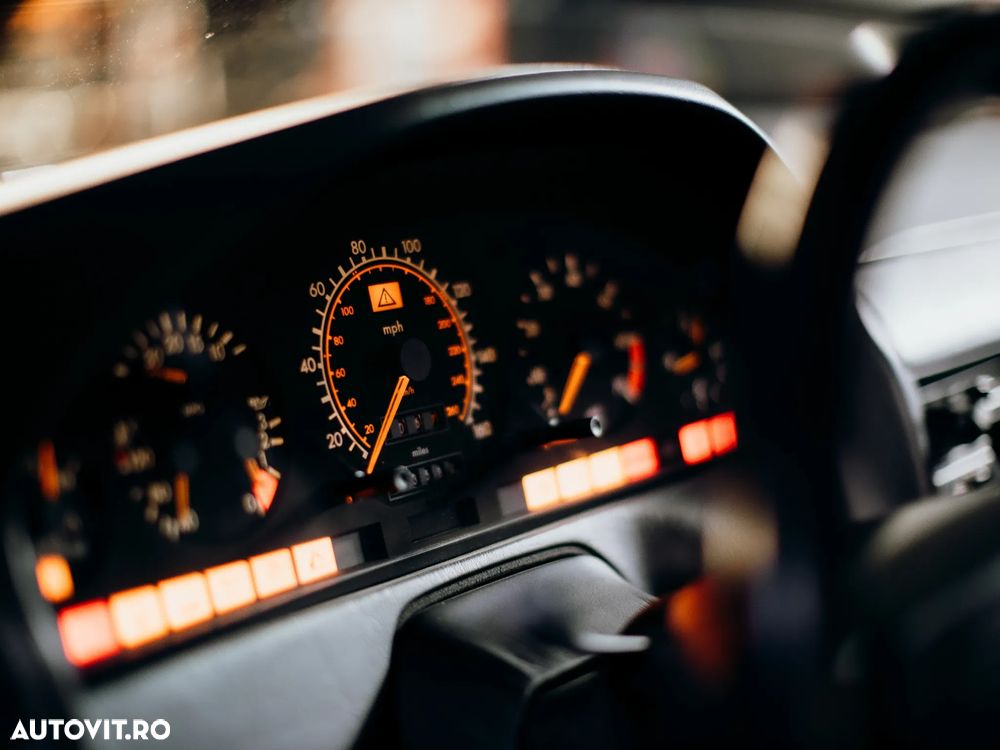 Mercedes-Benz SL - 23