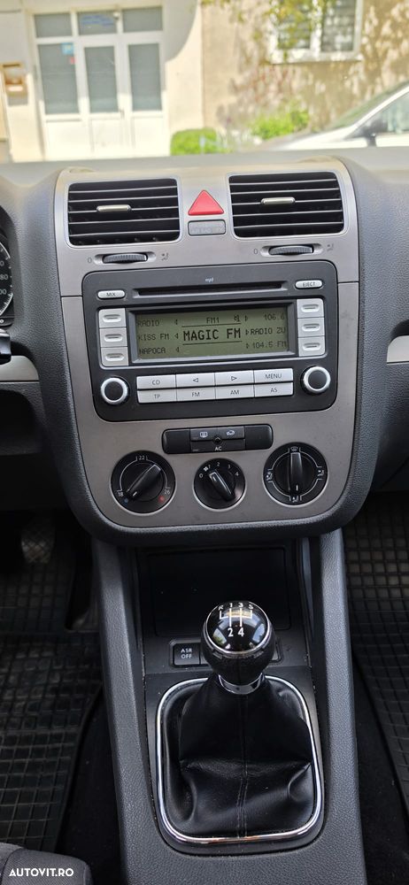 Volkswagen Golf 1.4 Comfortline - 9