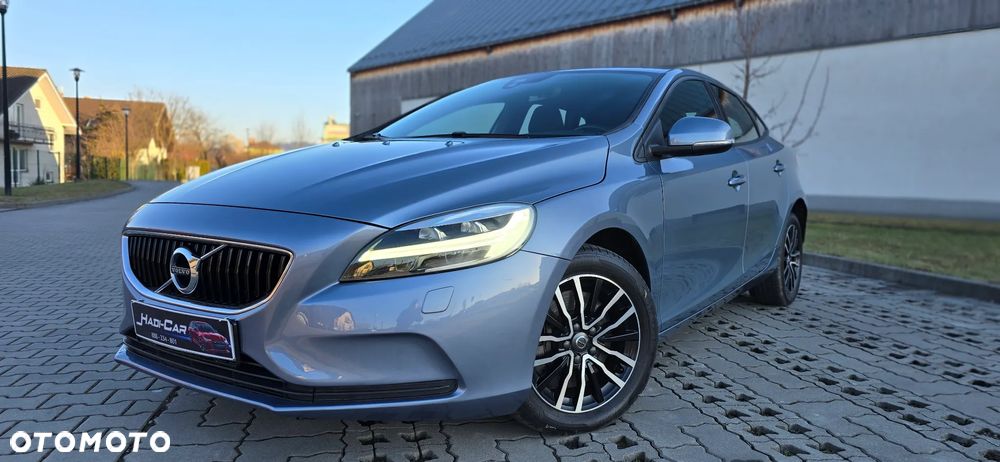 Volvo V40 D2 Geartronic Momentum - 2