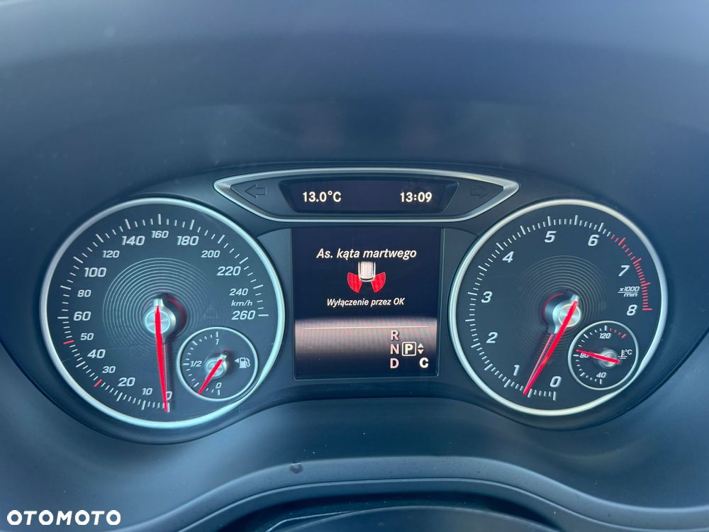 Mercedes-Benz Klasa B 250 4Matic 7G-DCT UrbanStyle Edition - 39