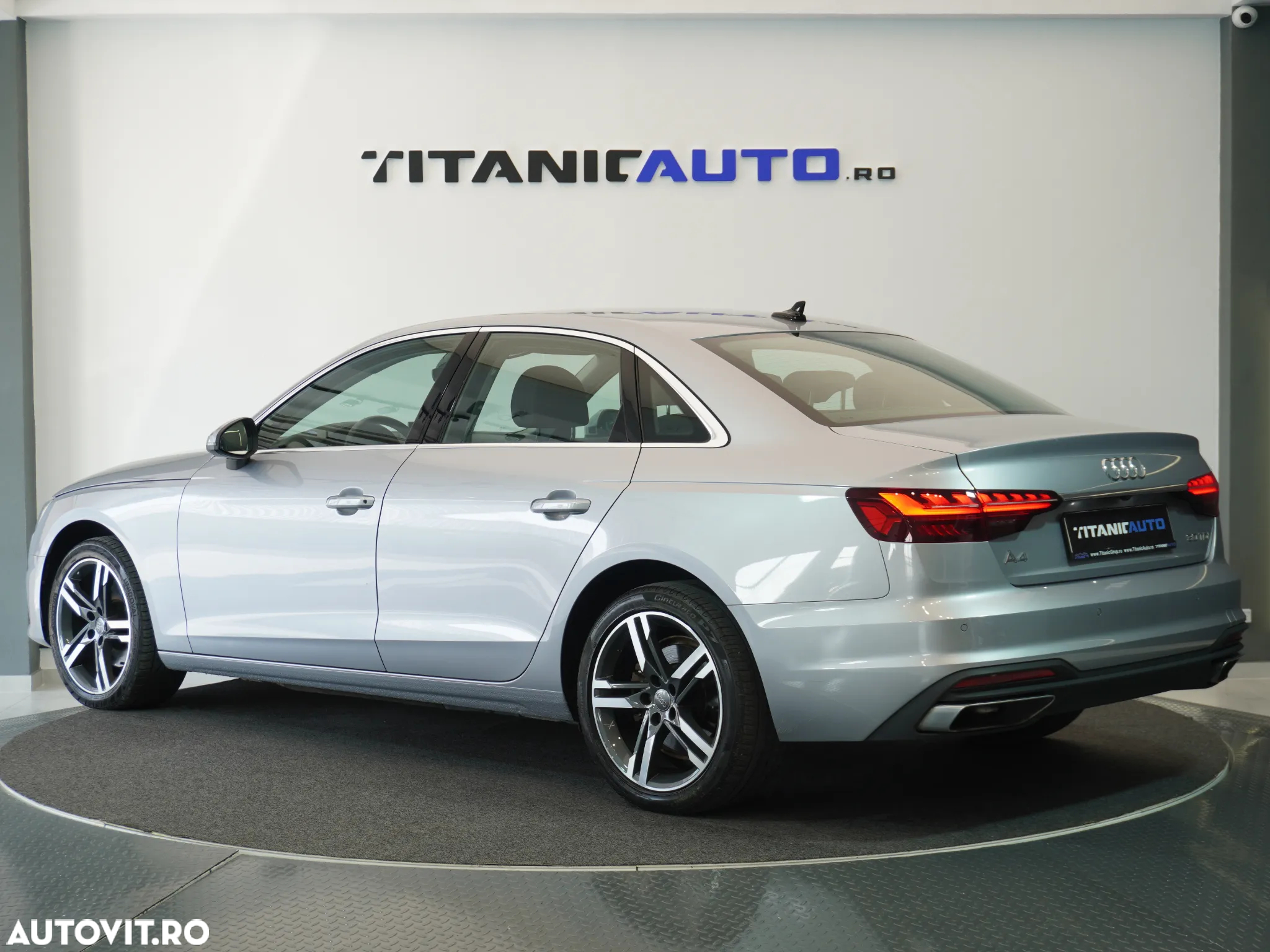 Audi A4 30 TDI S tronic advanced - 3