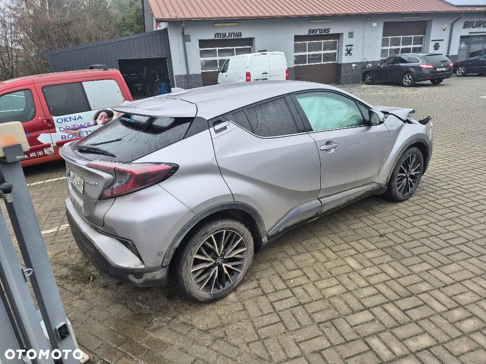 Toyota C-HR 1.8 Hybrid Prestige - 4