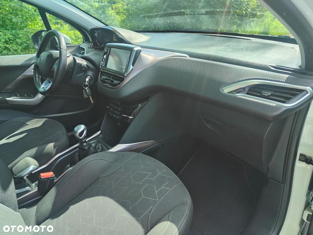 Peugeot 2008 - 27