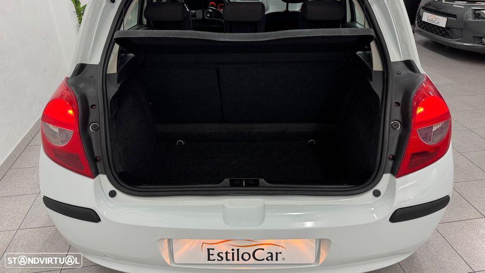 Renault Clio 1.2 16V Dynamique - 35
