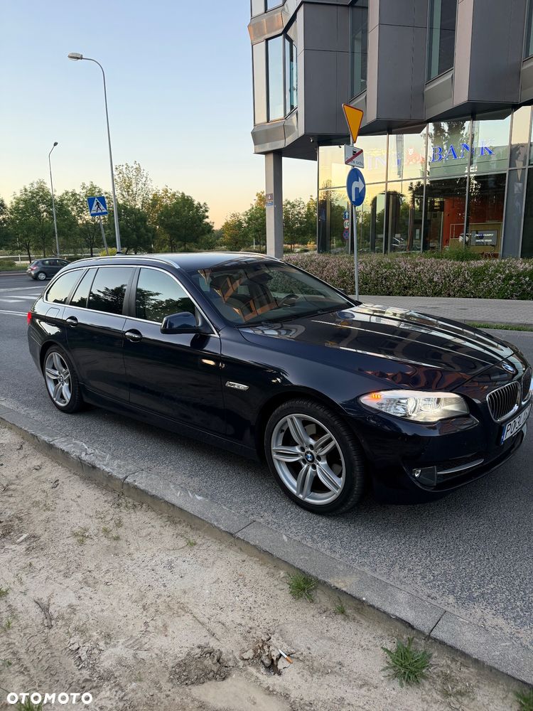 BMW Seria 5 520i - 2