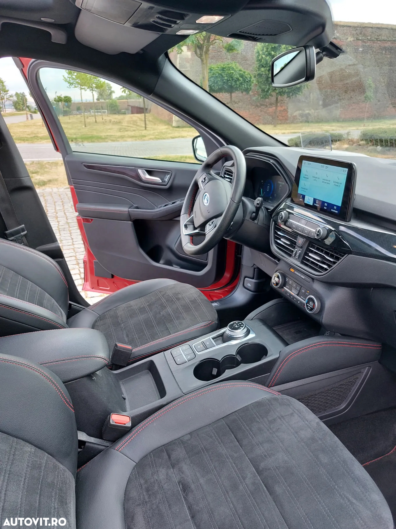 Ford Kuga 2.0 EcoBlue 4x4 Aut. ST-LINE - 7