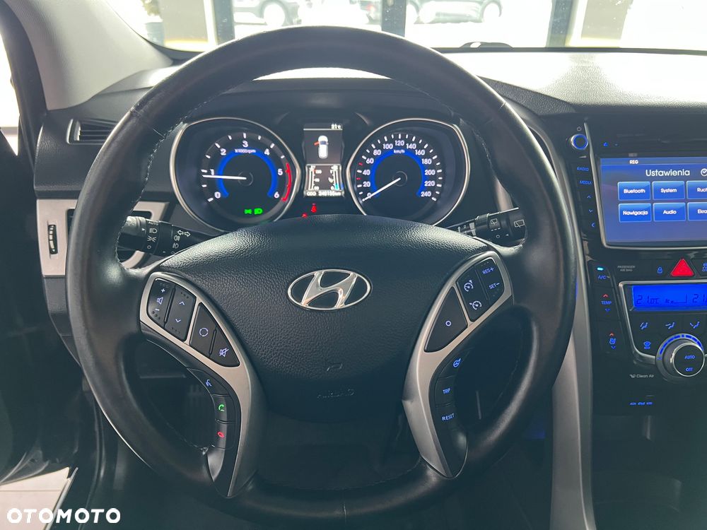 Hyundai i30 - 19