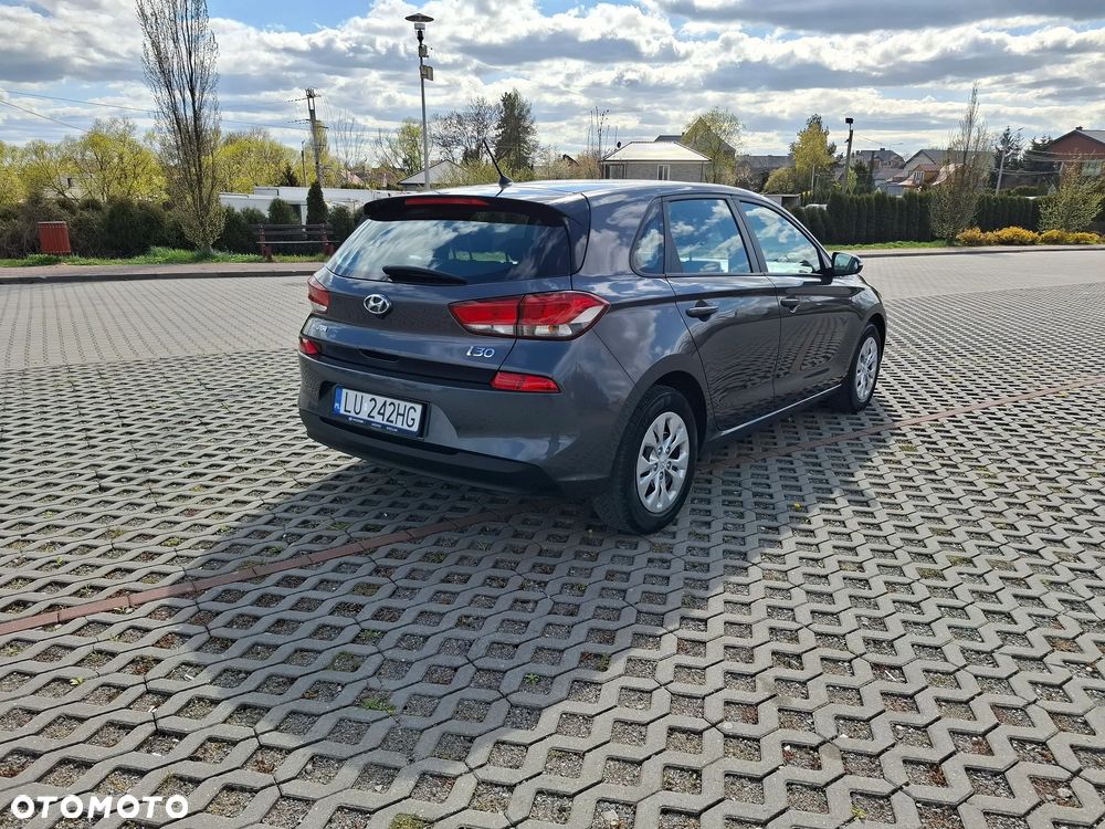Hyundai i30 1.4 Classic + - 38
