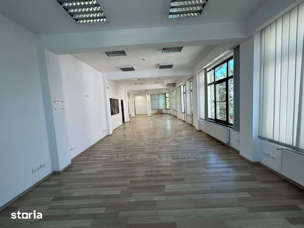 SPATIU DE BIROURI  MODERN //ZONA CENTRALA ,PLOIESTI - Imagine principală: 3/18