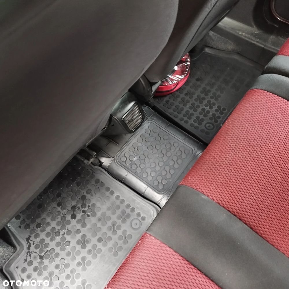 Fiat Doblo 1.6 Multijet 16V Emotion - 17
