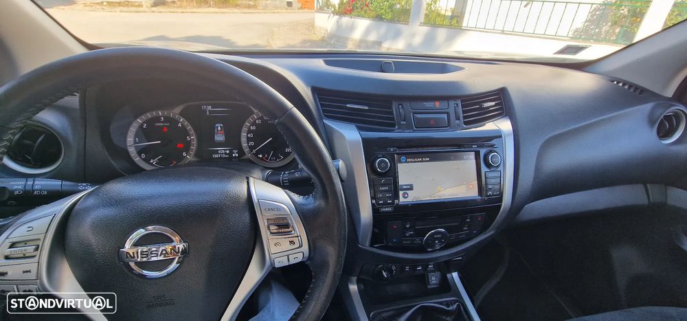 Nissan Navara 2.3 dCi CD 4WD N-Connecta Nav+Barras - 11