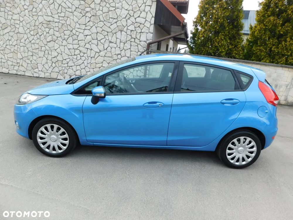 Ford Fiesta 1.25 Champions Edition - 4