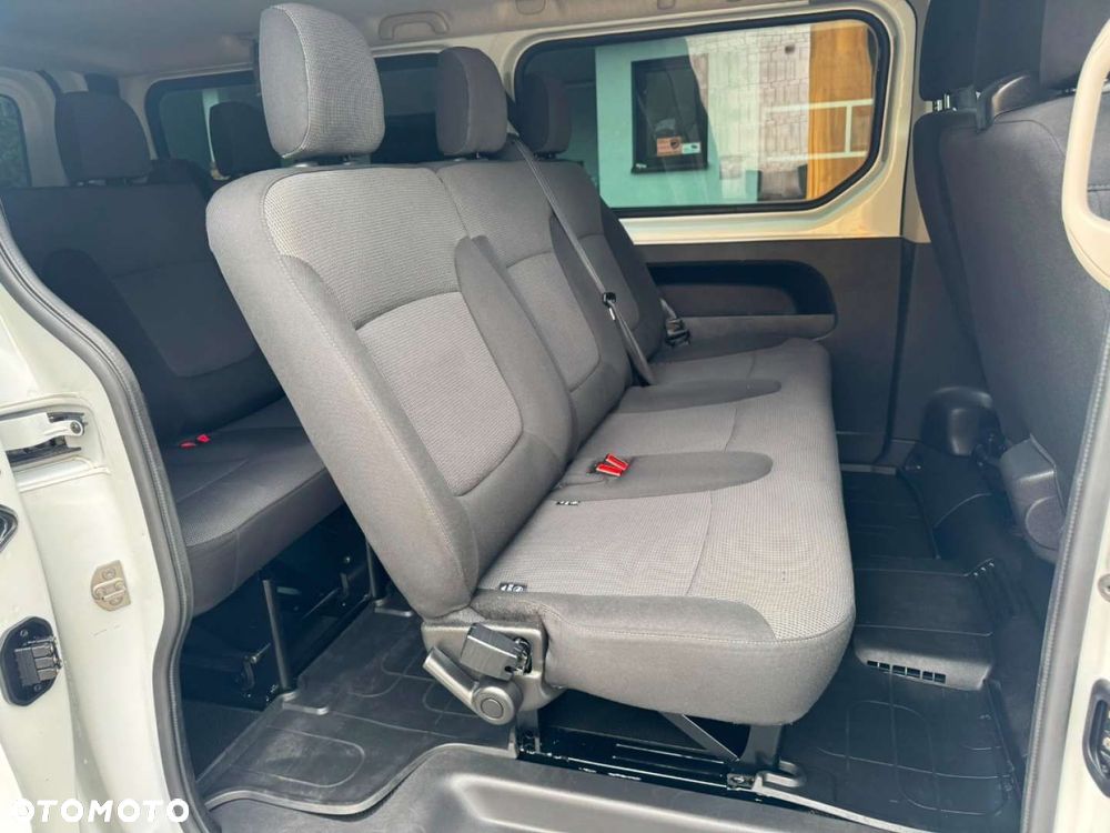Renault Trafic - 19