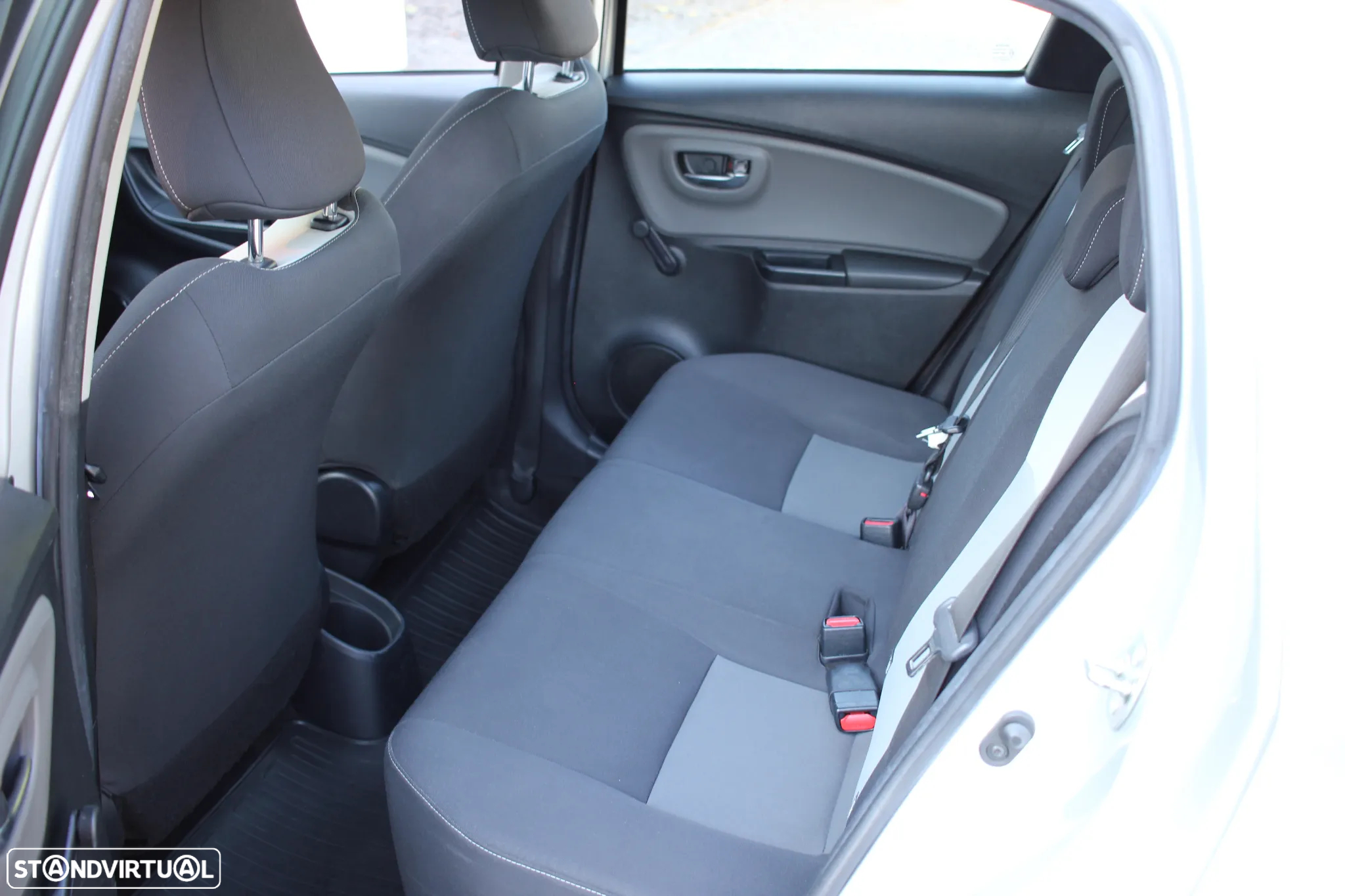 Toyota Yaris 1.0 VVT-i Comfort - 20