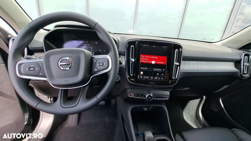 Volvo XC 40 B3 AT FWD MHEV Core - 15