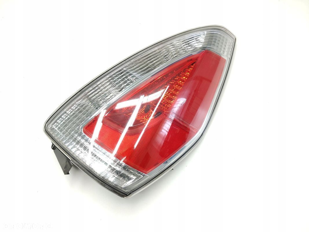 LAMPA TYLNA TYŁ PRAWA MAZDA 5 LIFT - 1