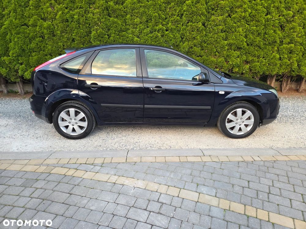 Ford Focus 1.8 TDCi Ambiente - 20
