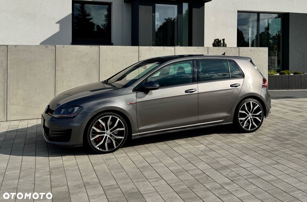 Volkswagen Golf 2.0 TSI BMT GTI Performance DSG - 2