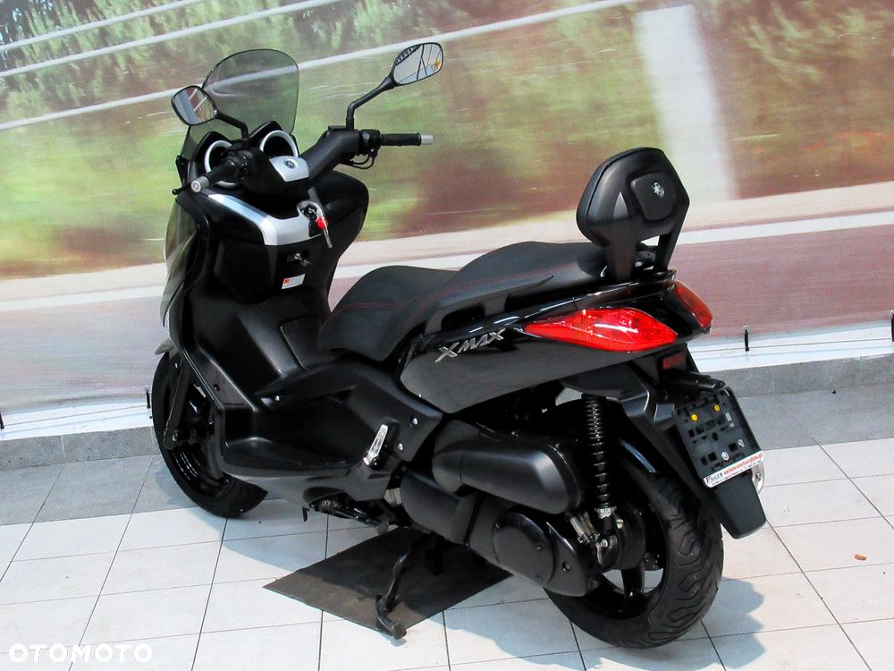 Yamaha X-max - 6