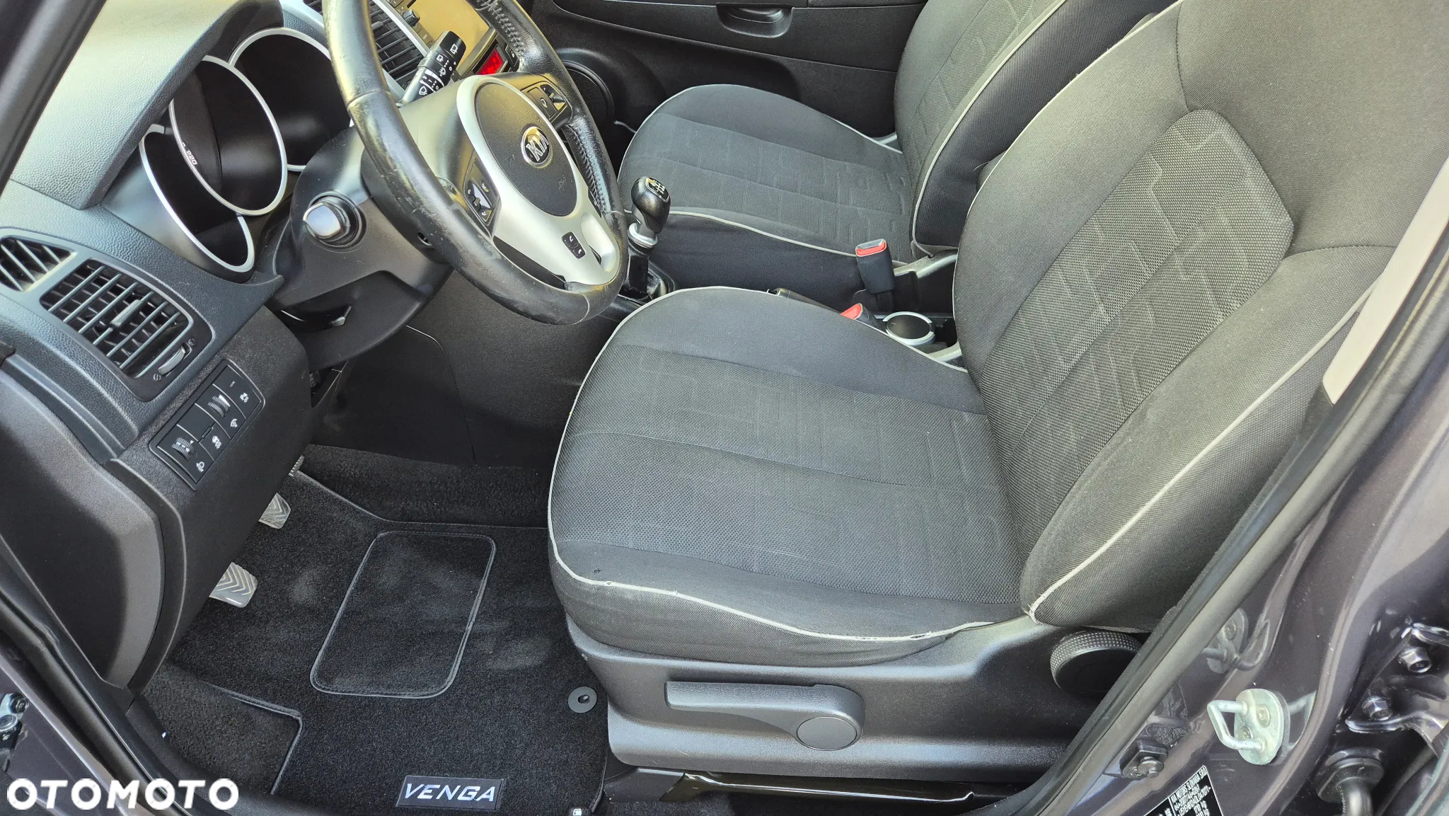 Kia Venga 1.6 CVVT Spirit - 11