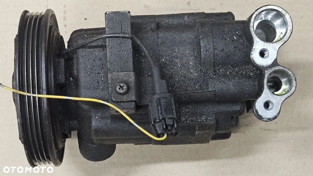 Nissan Note E11 1.4 16V  kompresor sprężarka klimatyzacji    CR14 - 2