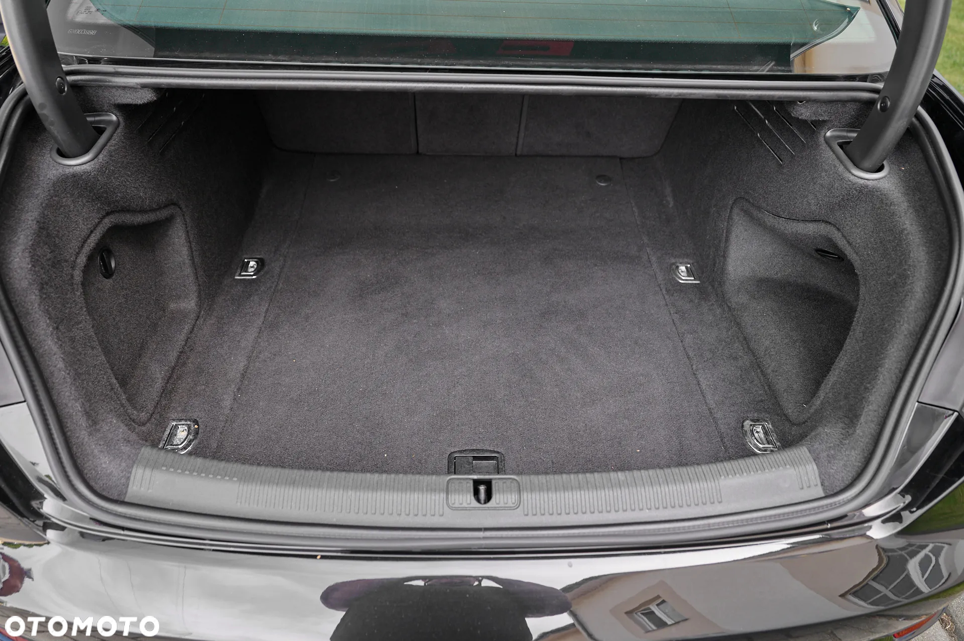 Audi A4 2.0 TDI ultra S tronic design - 18