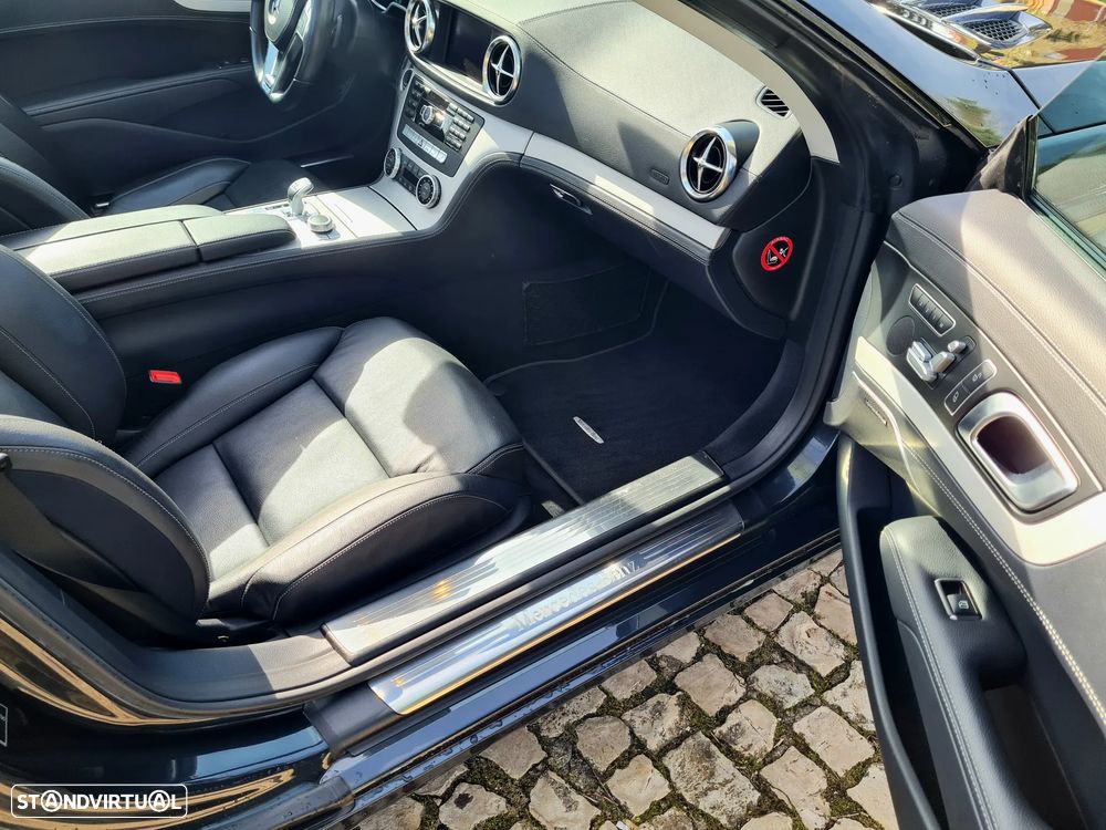Mercedes-Benz SL 350 7G-TRONIC 2LOOK Edition - 41