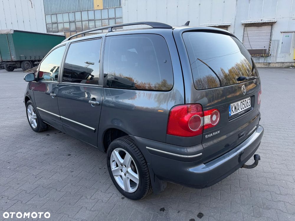 Volkswagen Sharan 1.9 TDI Comfortline Family - 4