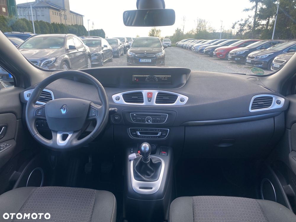 Renault Scenic 1.6 16V 110 Dynamique - 30