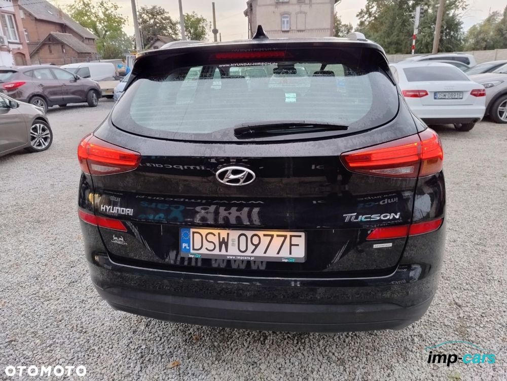Hyundai Tucson - 16