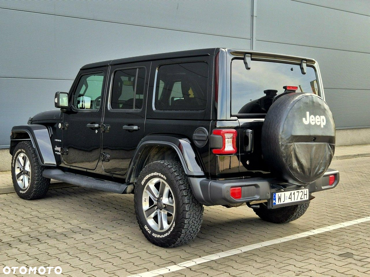 Jeep Wrangler - 28