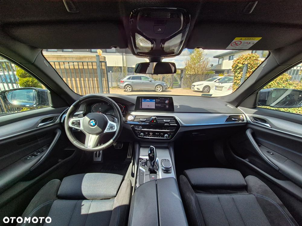 BMW Seria 5 520d xDrive M Sport sport - 16