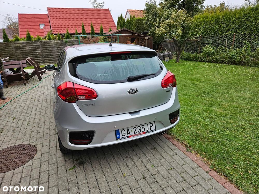 Kia Ceed Cee'd 1.6 CRDi S - 8