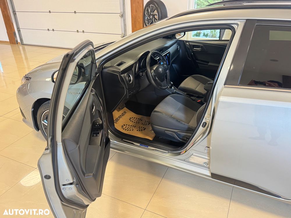 Toyota Auris 1.8 VVT-i Automatik Team Deutschland - 8