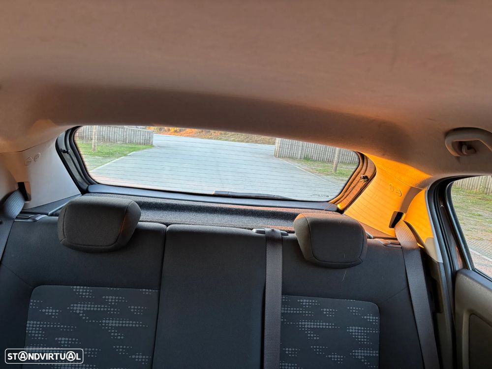 Opel Corsa - 18