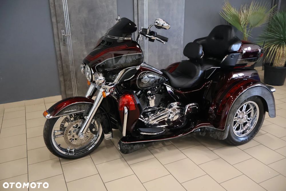 Harley-Davidson Touring Electra Glide - 25