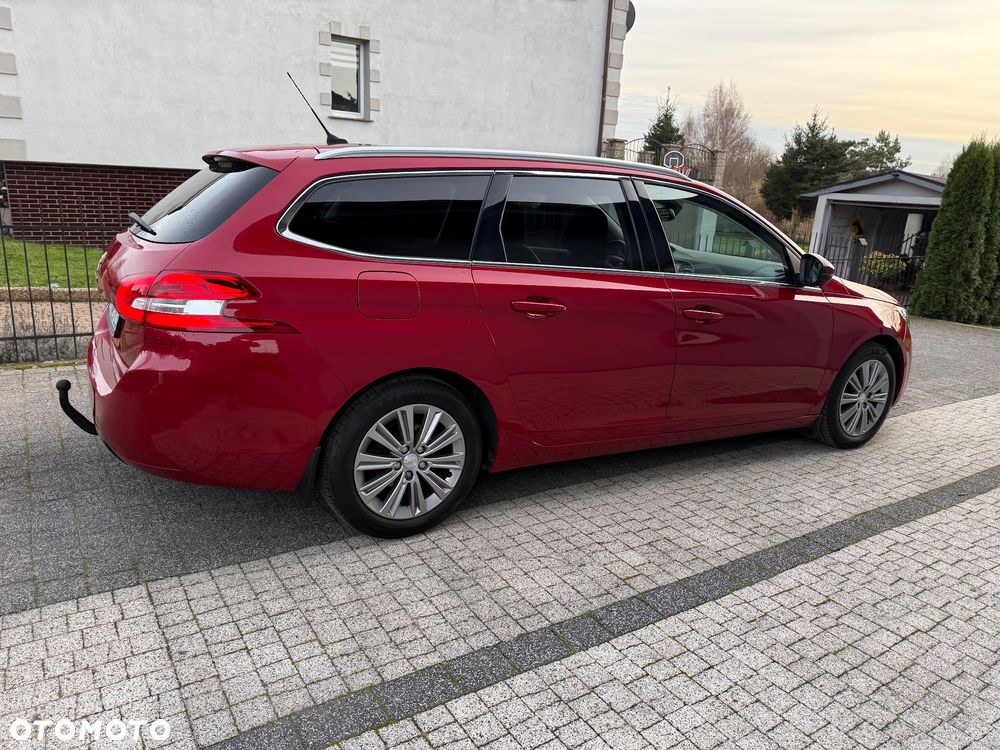 Peugeot 308 BlueHDi 130 Stop & Start Allure Pack - 5