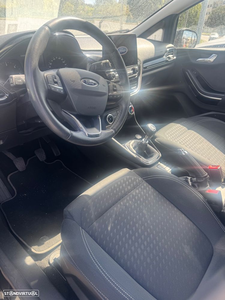Ford Fiesta 1.5 TDCi Connected - 4
