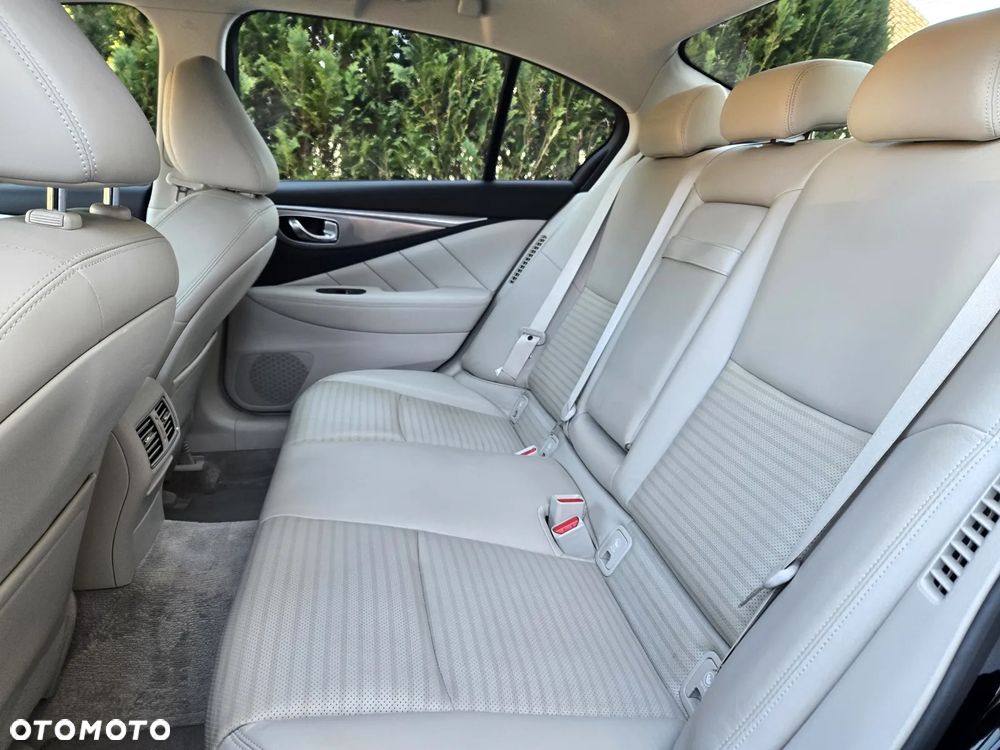 Infiniti Q50 Q50S Hybrid Sport Tech AWD EU6 - 8