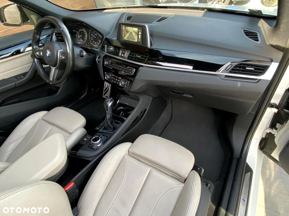 BMW X1 xDrive25d M Sport - 40